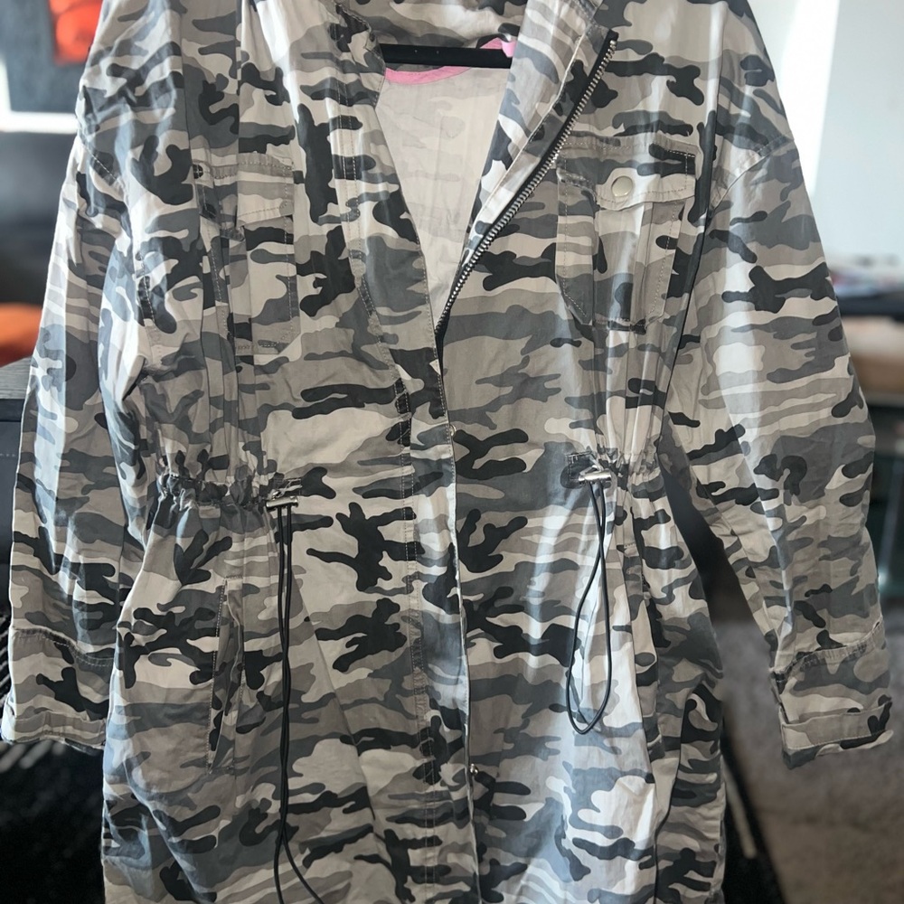 Camouflage Women's Jacket